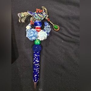 Artistic Blue and Green Decorative Pen